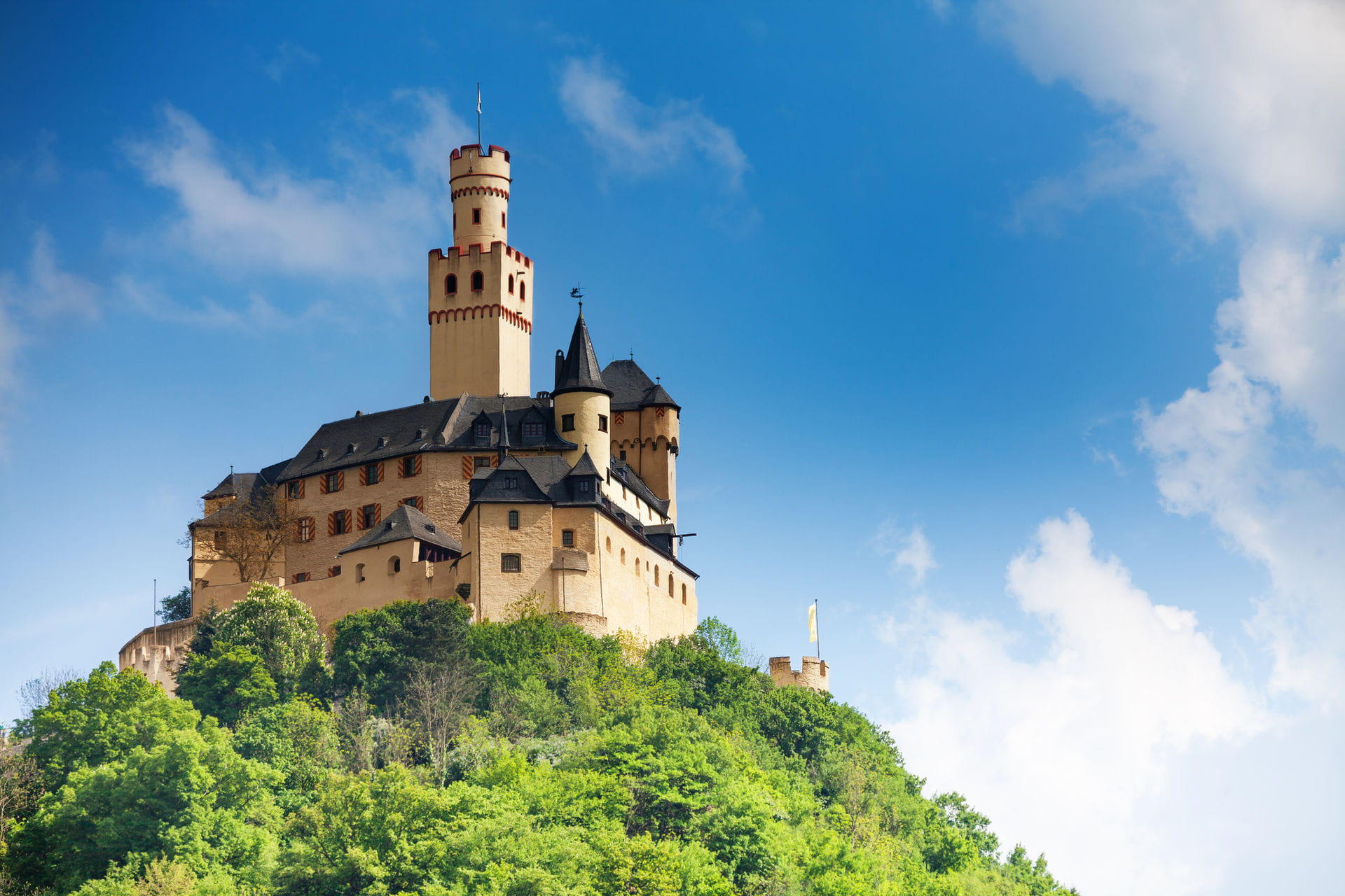 High quality hoto of Marksburg Castle - Germany