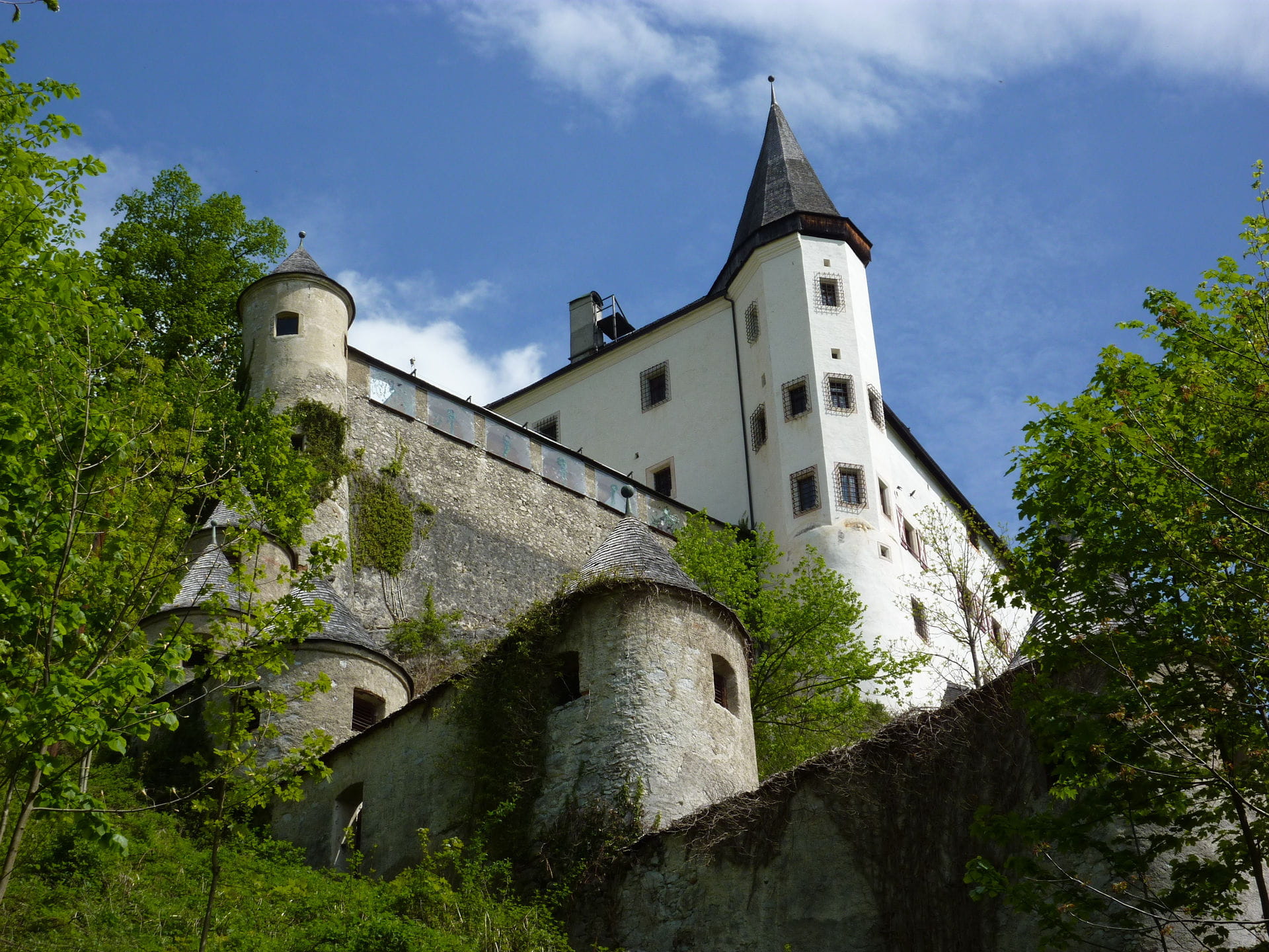 High quality hoto of Tratzberg Castle - Austria